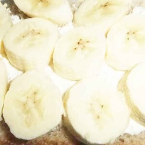 ココナッツ風味のバナナトースト